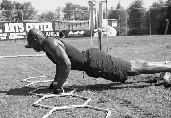 2themaxmmafitness outdoor strength training, Jerrel Venetiaan, crossfit