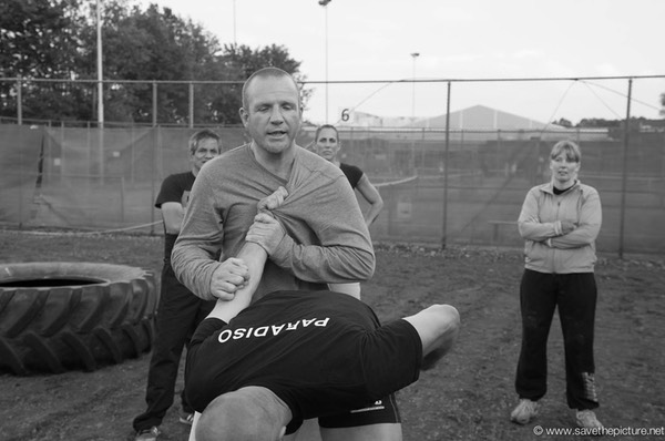 2themax self-defense, security training Paradiso staff, Marco de Wit