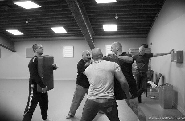 2themax self-defense security training Paradiso staff