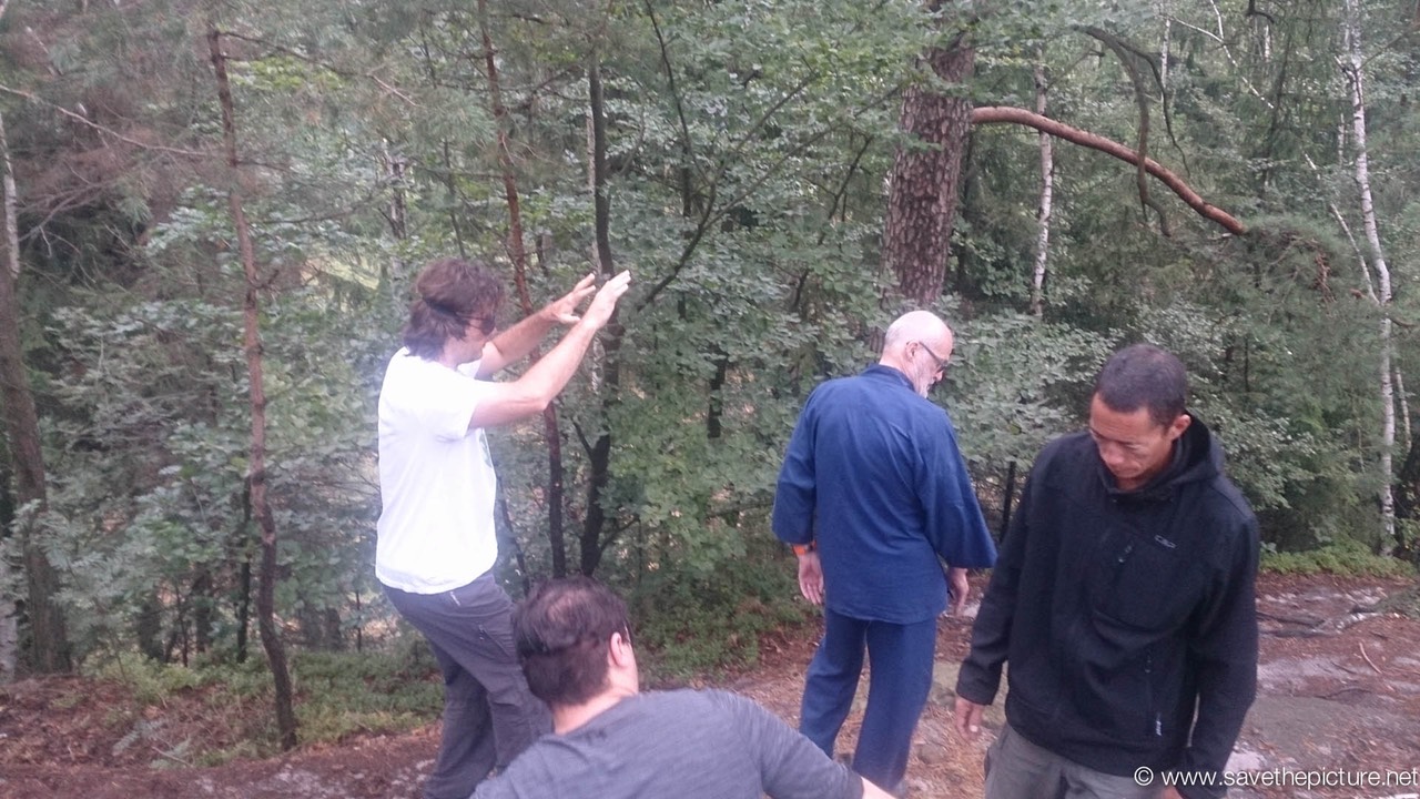 Blindfold walking to sharpen the senses