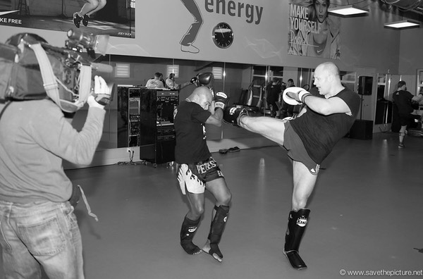 Fedor Emelianenko right roundhouse kick