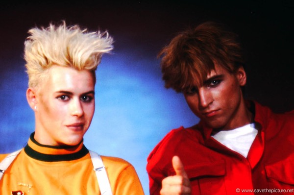 Hard colors of the eighties, hairfashion