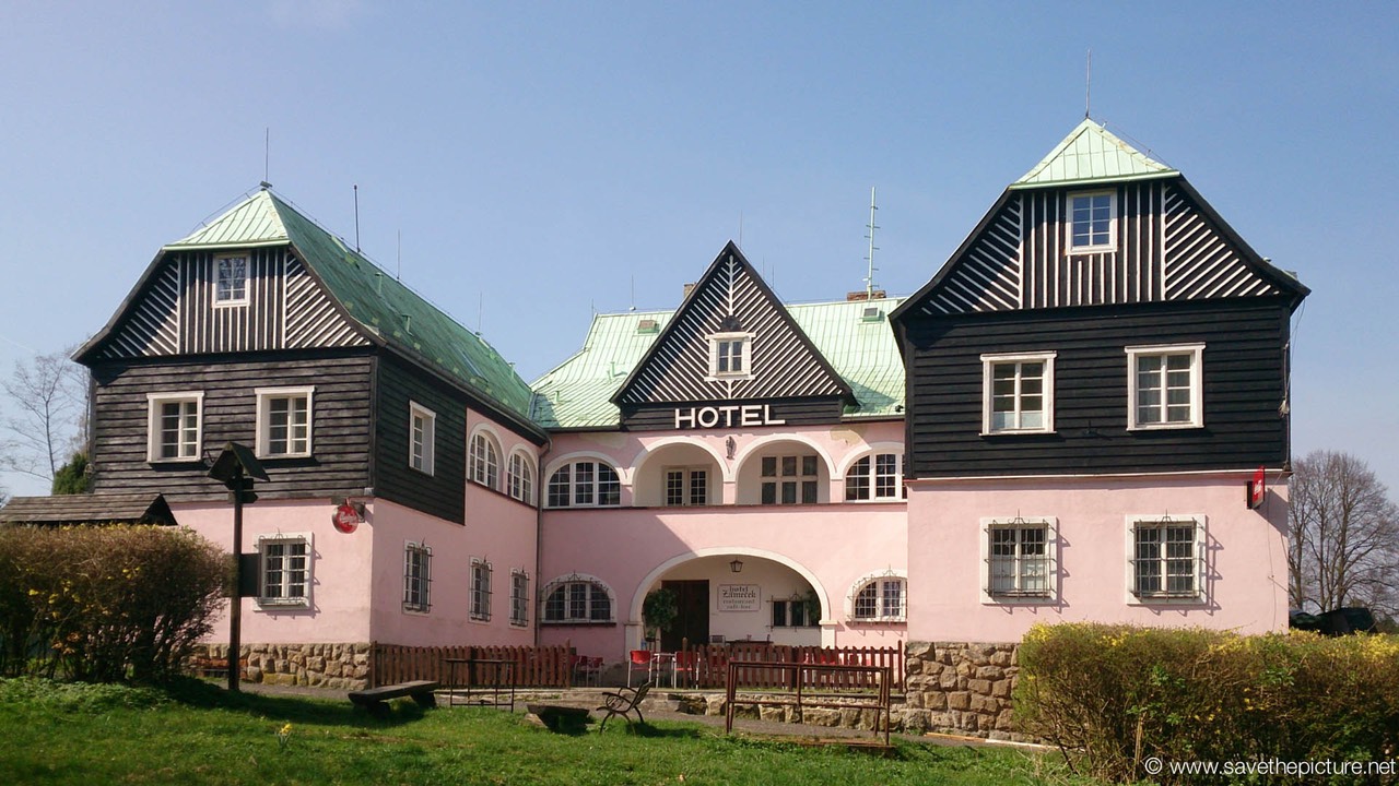 Hotel Zamecek home of Taikiken 