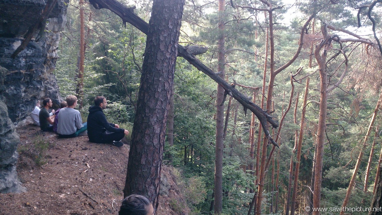 Taikiken  early morning Zazen at the edge