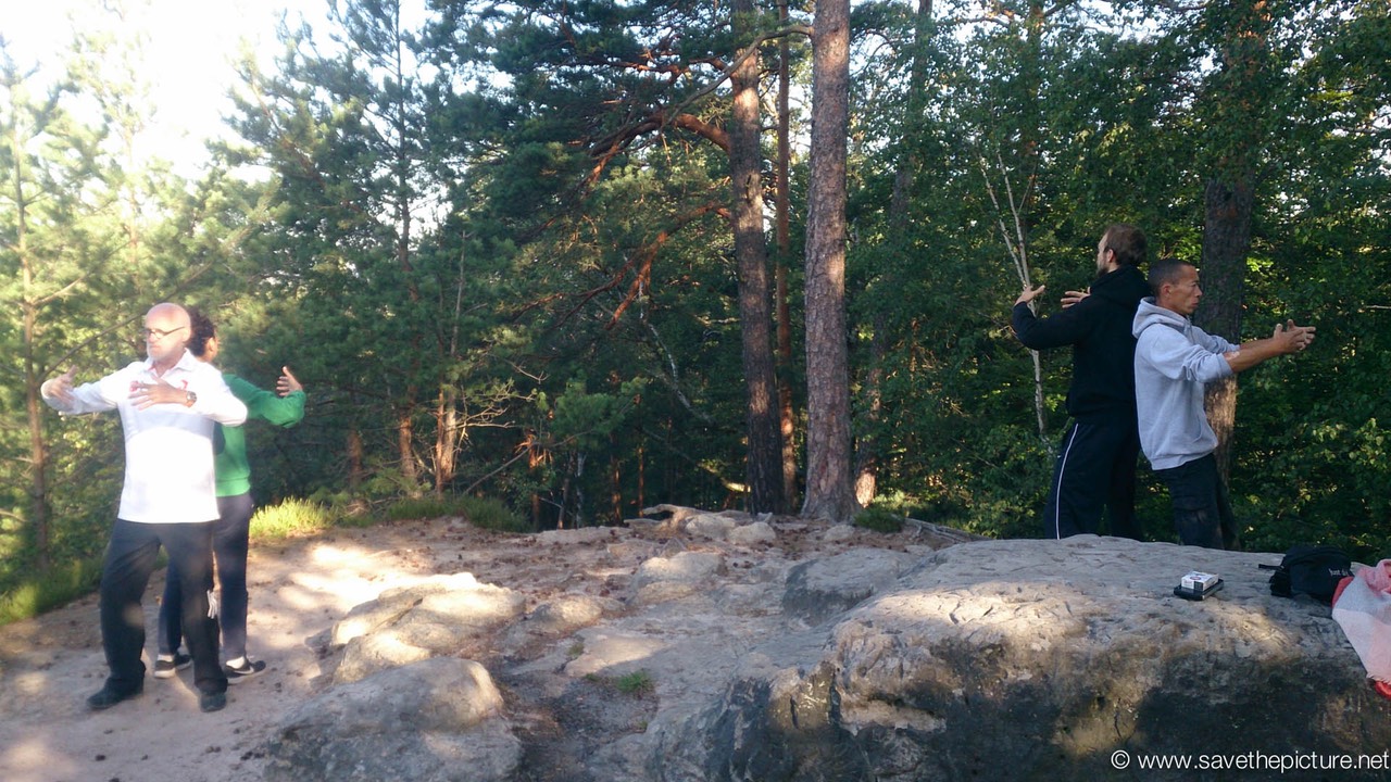 Taikiken backup training on the rock