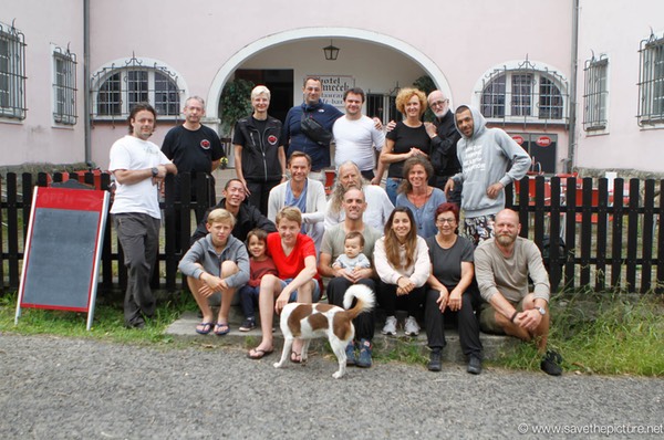 Taikiken group picture infront of hotel Zamecek