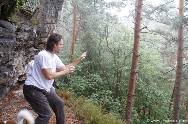 Taikiken moving in flow-motion