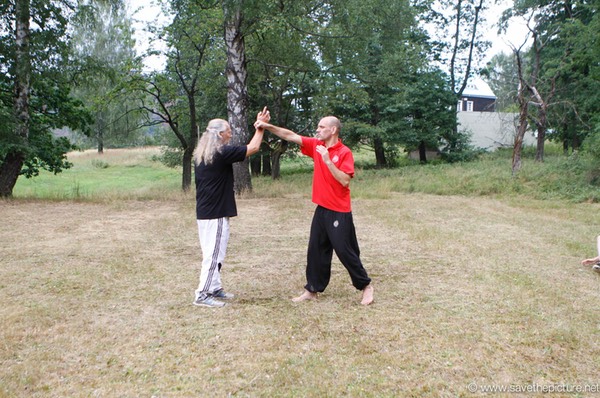 Taikiken Ron and Jochem sashite training