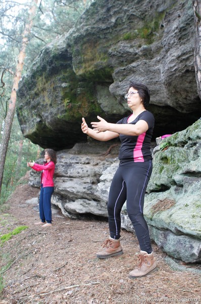 Veronique Kilian standing Zen on the edge